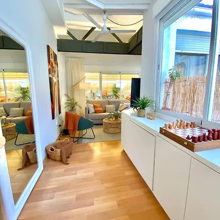 Genteel Mitjana Apartment